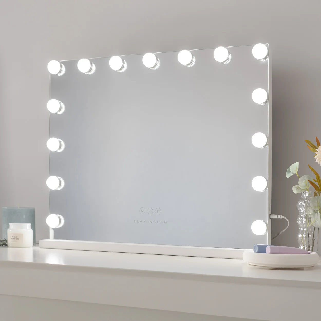 Flaminguuo makeup mirror with Led light mirror makeup vanity with light 15 LED bulbs mirror with lights USB mirror with light 3 modes makeup mirror with big light